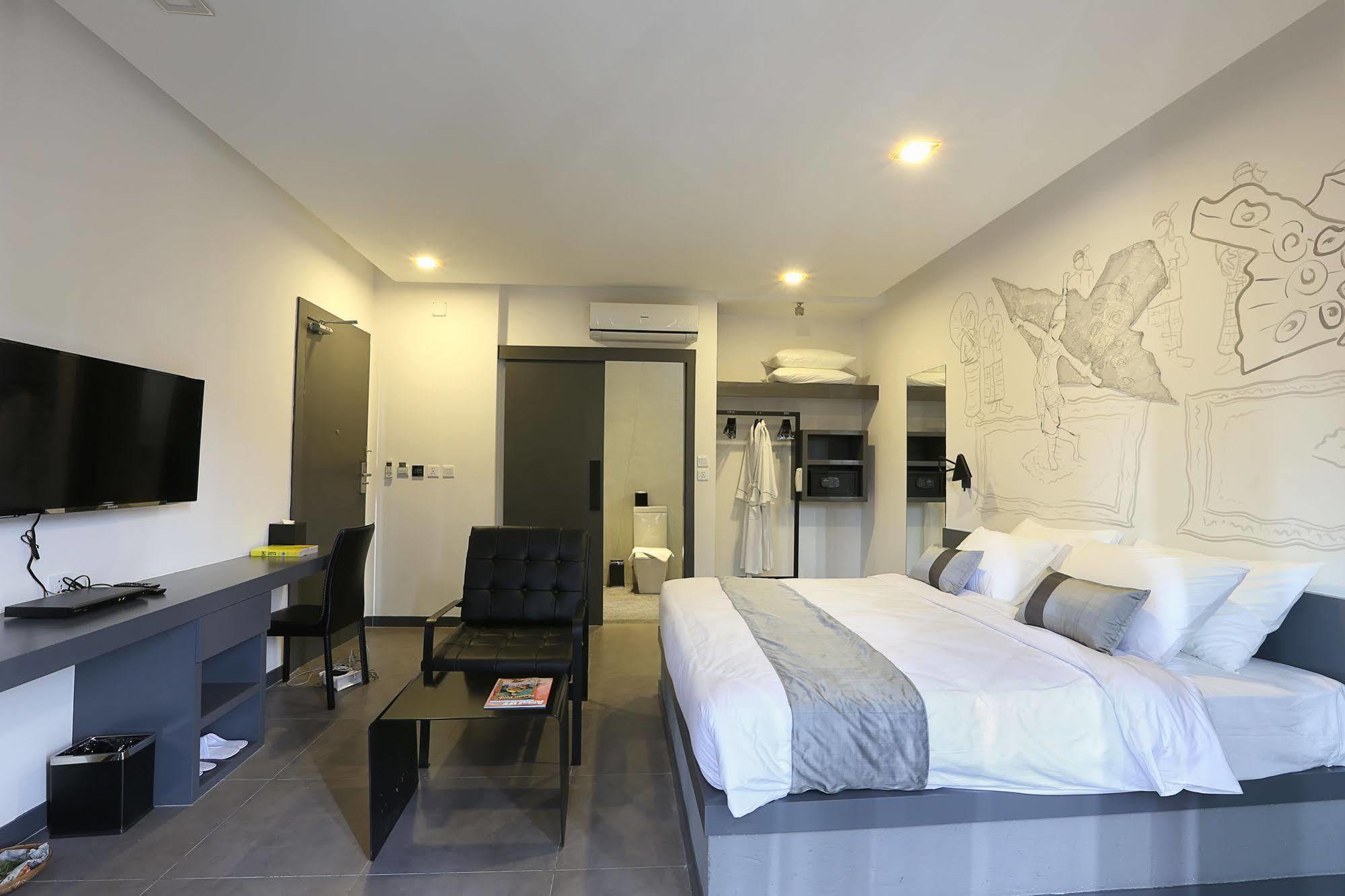 Hotel Records Phnom Penh Esterno foto