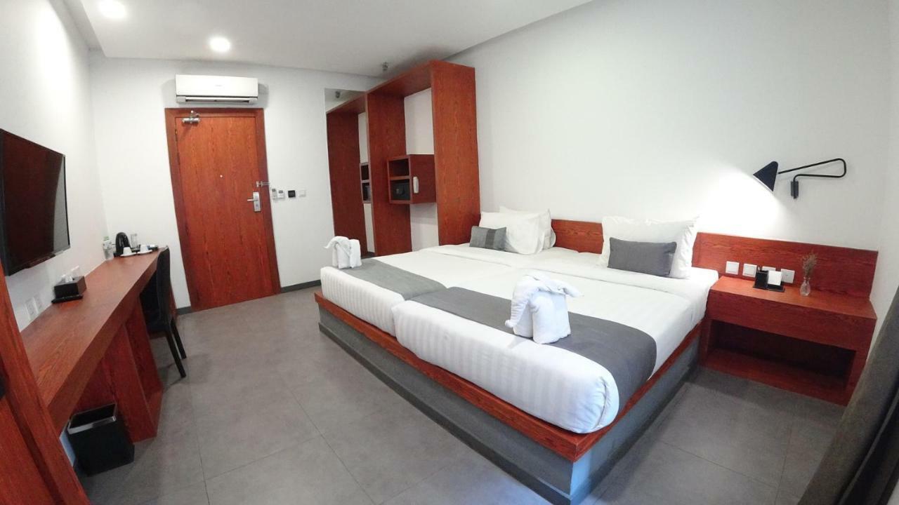 Hotel Records Phnom Penh Esterno foto