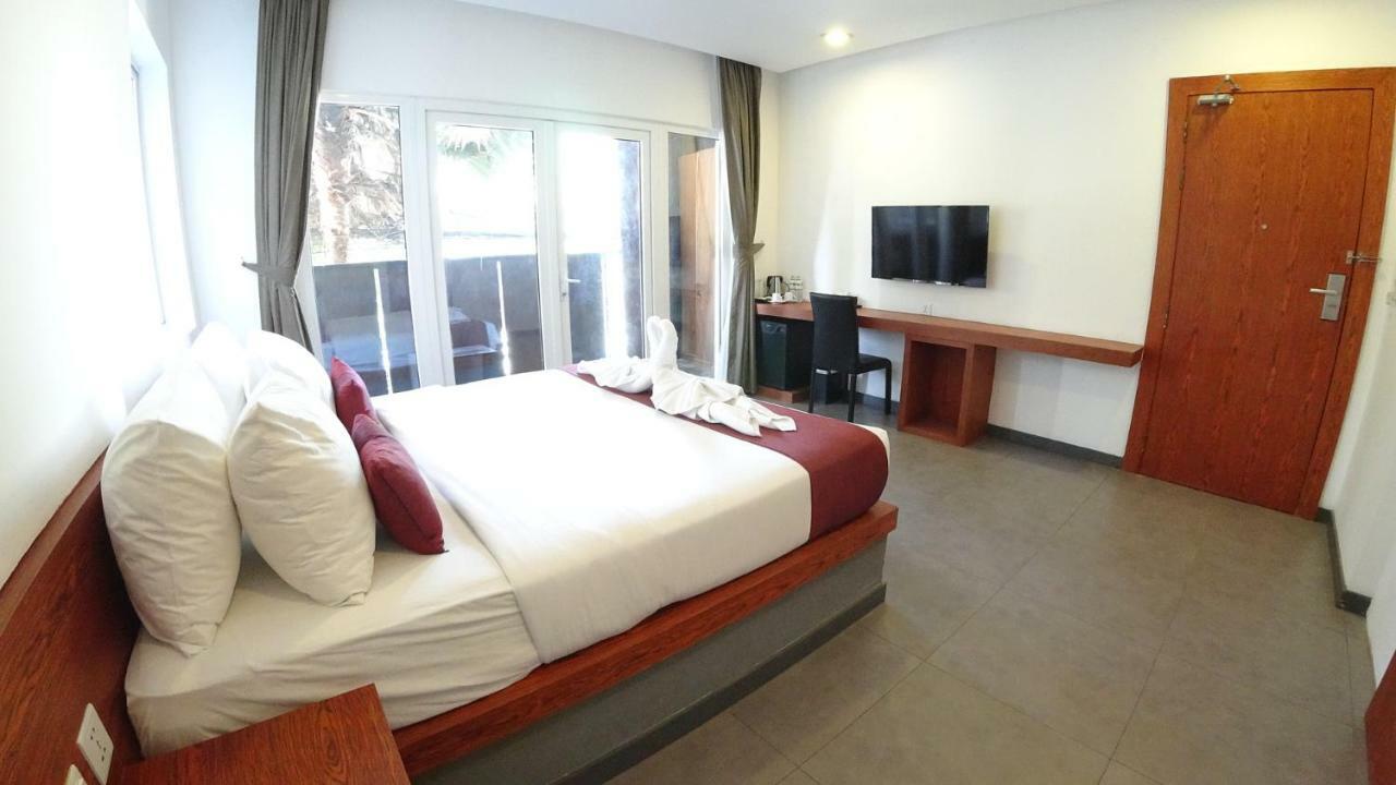 Hotel Records Phnom Penh Esterno foto